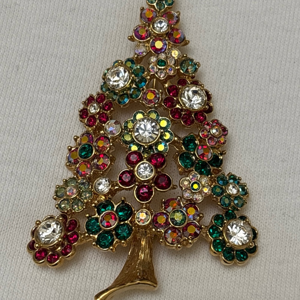 KIRKS FOLLY Christmas Tree Brooch Pin Goldtone AB Crystal Flowers Holiday